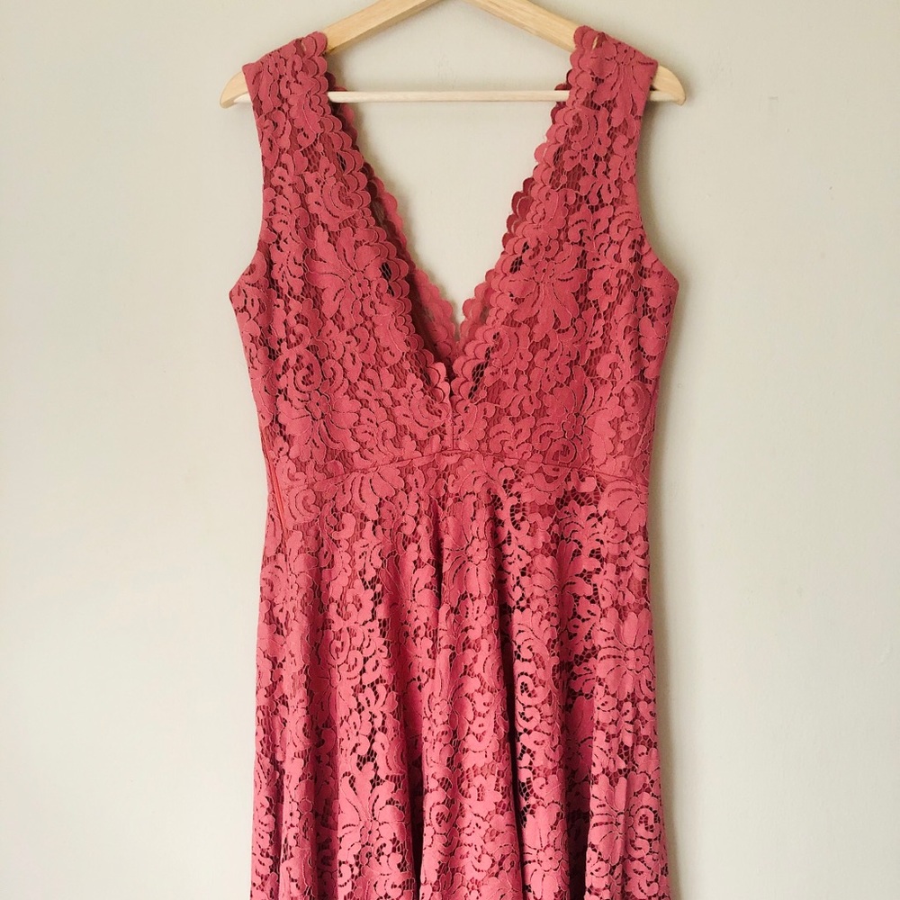 NWT Black Eyed Susan gown